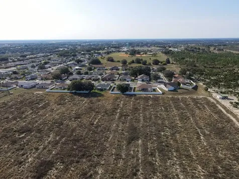 1015 Highland Crest Circle Lake Wales FL 33853