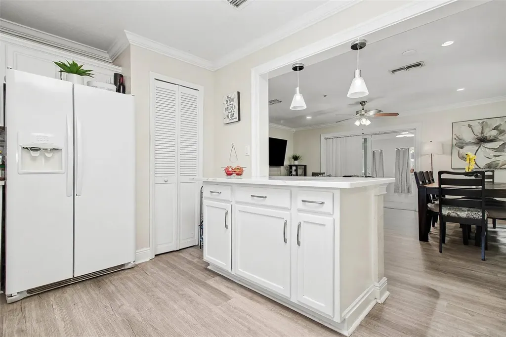 8465 Oak Bluff Drive Orlando FL 32827