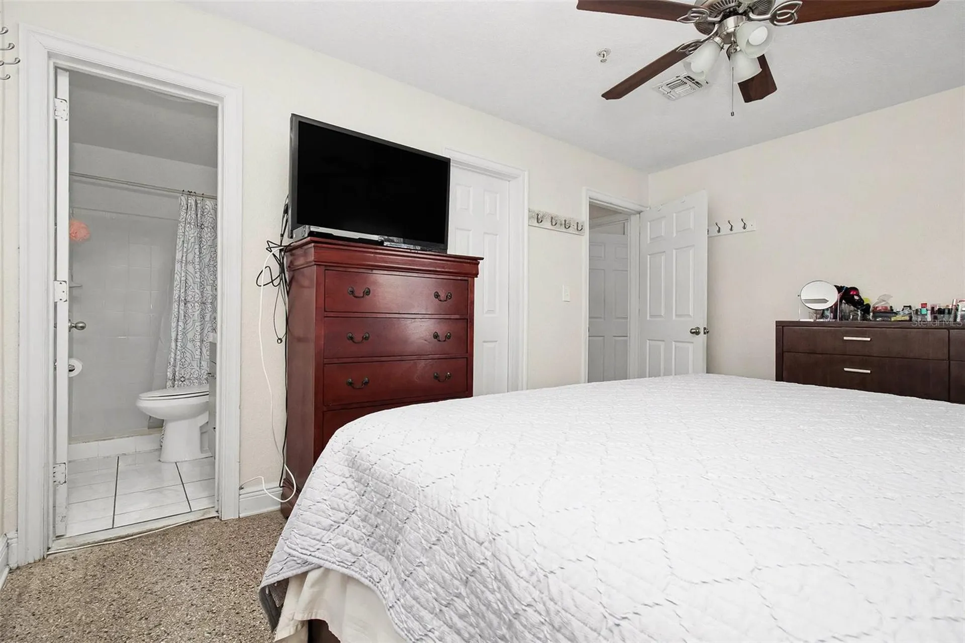 8465 Oak Bluff Drive Orlando FL 32827