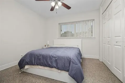 8465 Oak Bluff Drive Orlando FL 32827