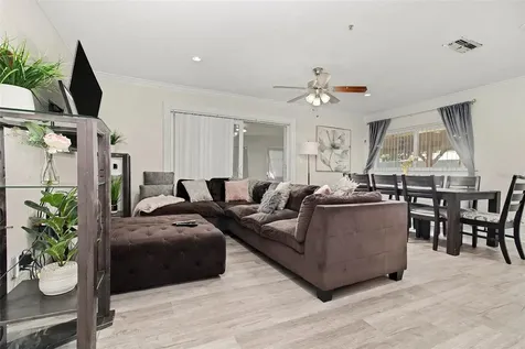8465 Oak Bluff Drive Orlando FL 32827