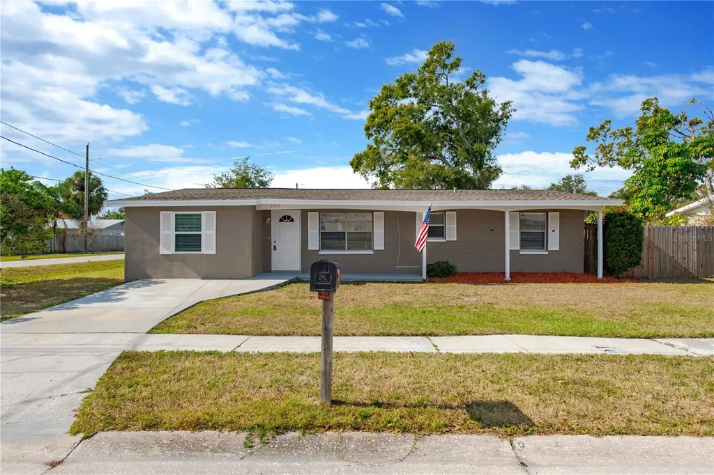 6313 S Clark Avenue Tampa FL 33616