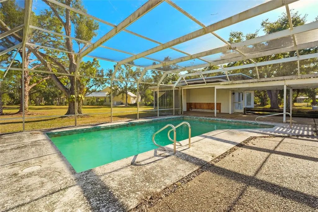 1250 New Forest Circle Nokomis FL 34275