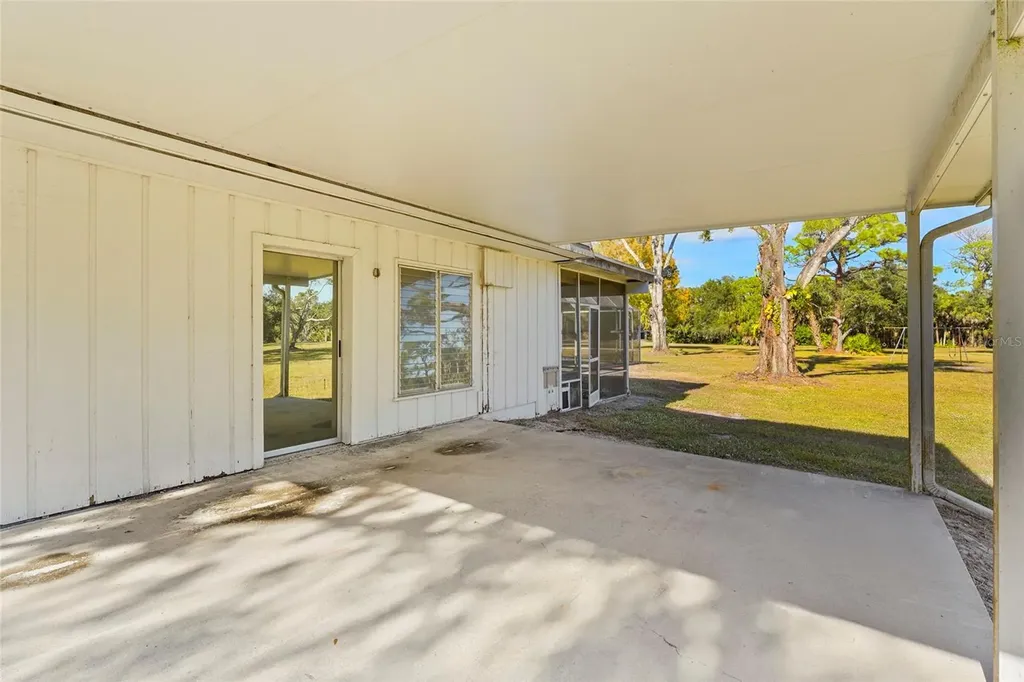 1250 New Forest Circle Nokomis FL 34275