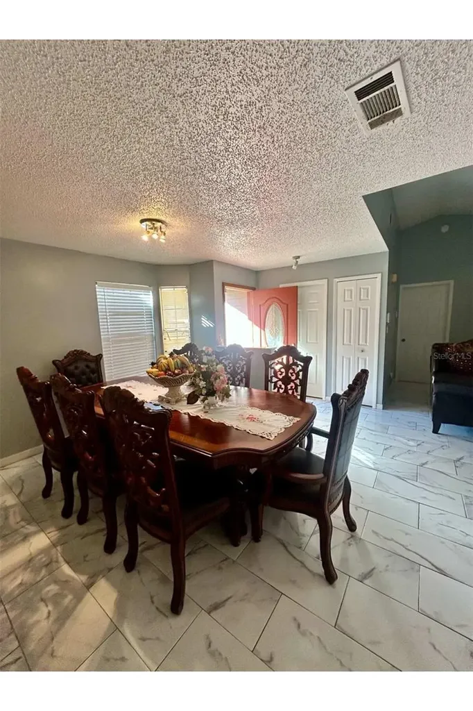 5470 Higgins Way Orlando FL 32808