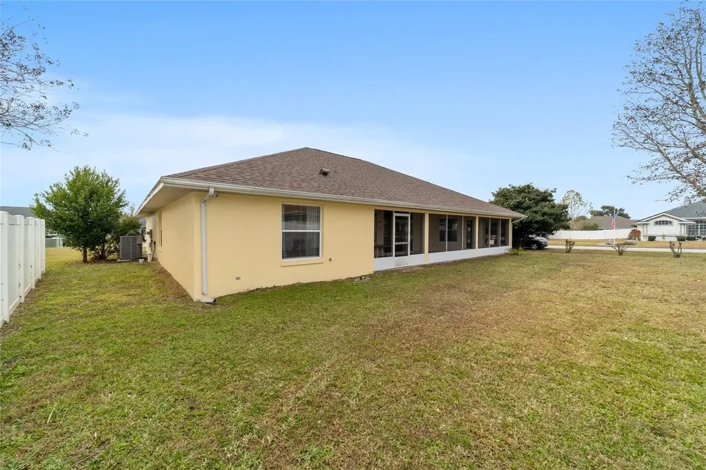 5583 SW 83rd Lane Ocala FL 34476