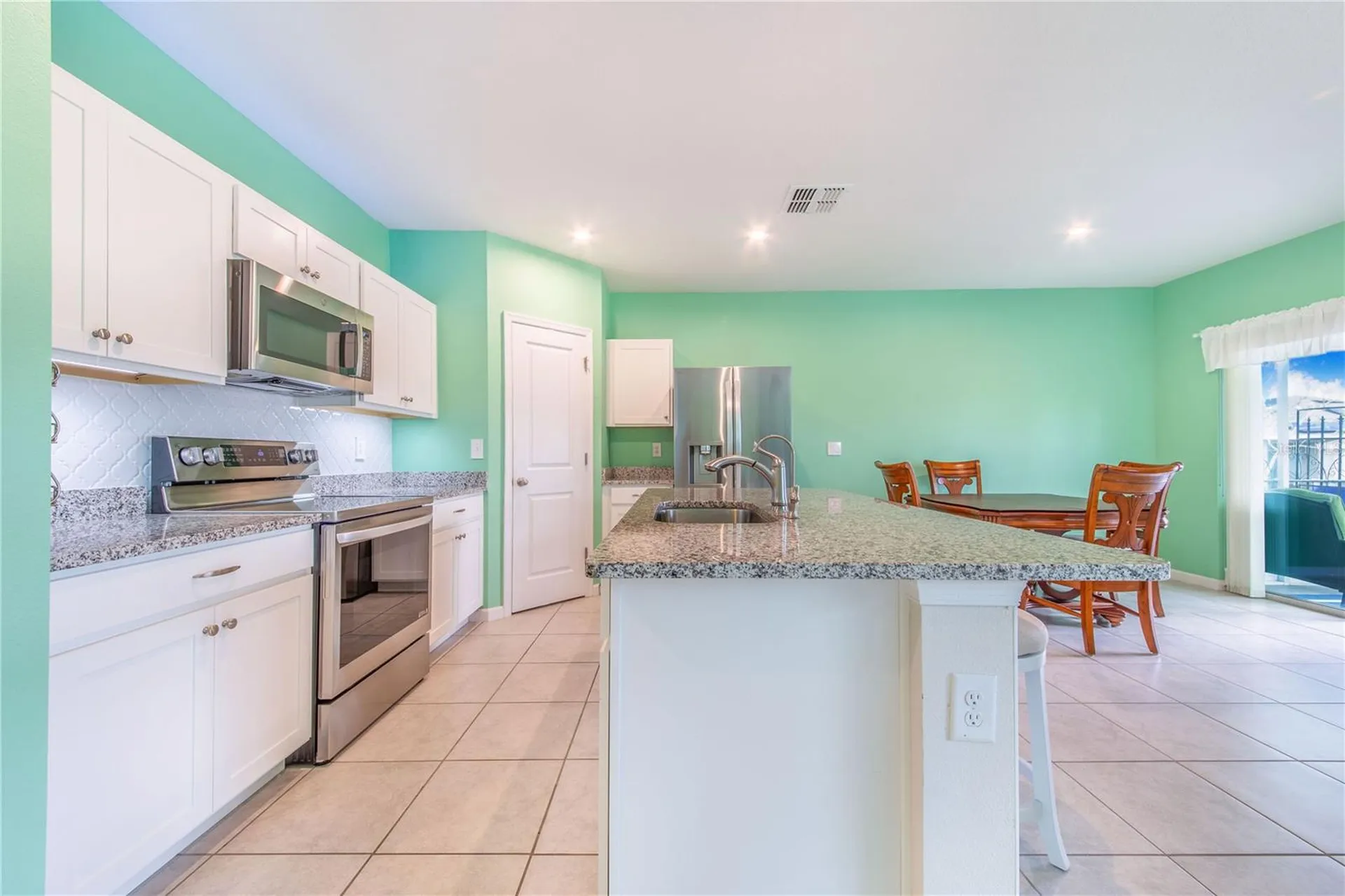 186 Piave Street Haines City FL 33844