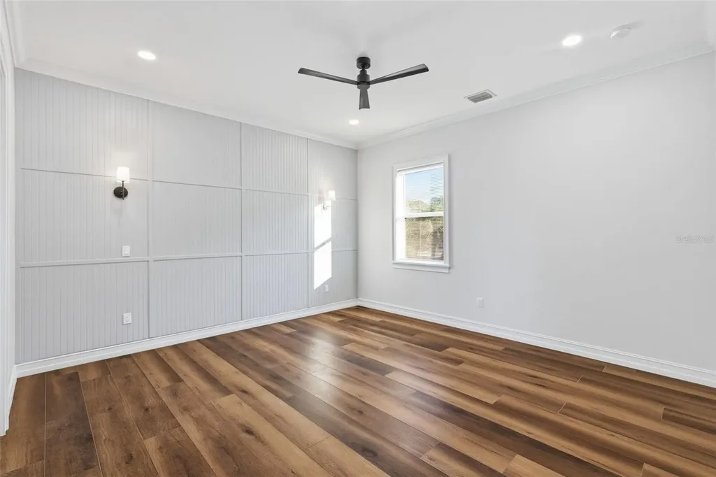 3829 71st Street N St Petersburg FL 33709