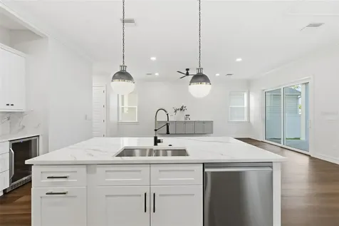 3829 71st Street N St Petersburg FL 33709
