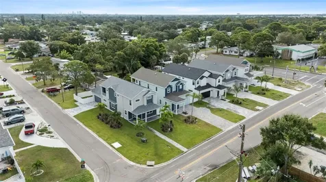 3829 71st Street N St Petersburg FL 33709