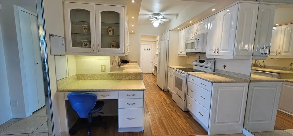 10355 Paradise Boulevard Treasure Island FL 33706