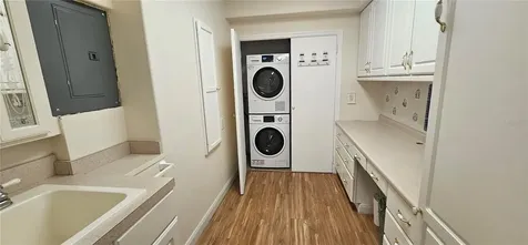 10355 Paradise Boulevard Treasure Island FL 33706