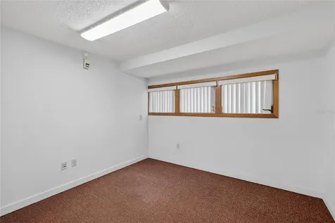 708 Lee Street Leesburg FL 34748