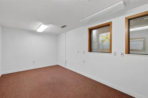 708 Lee Street Leesburg FL 34748