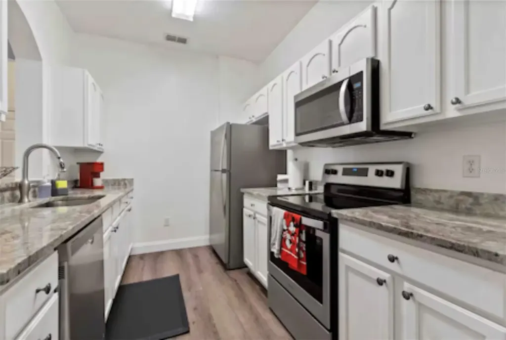 2774 Almaton Loop Kissimmee FL 34747