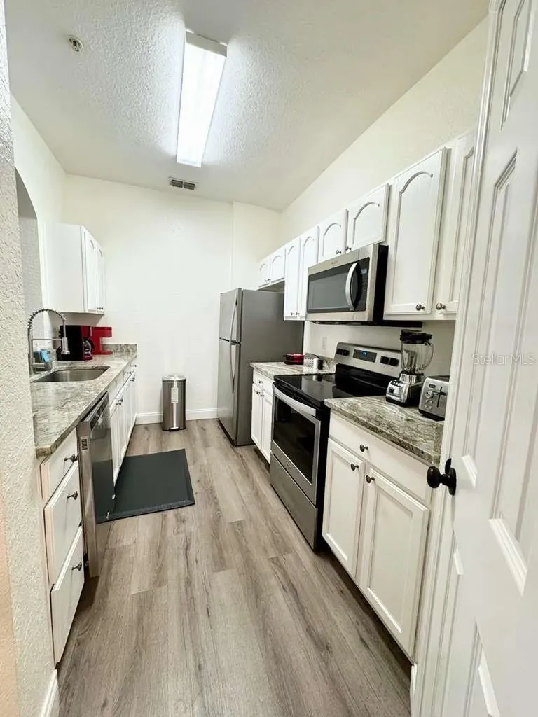 2774 Almaton Loop Kissimmee FL 34747