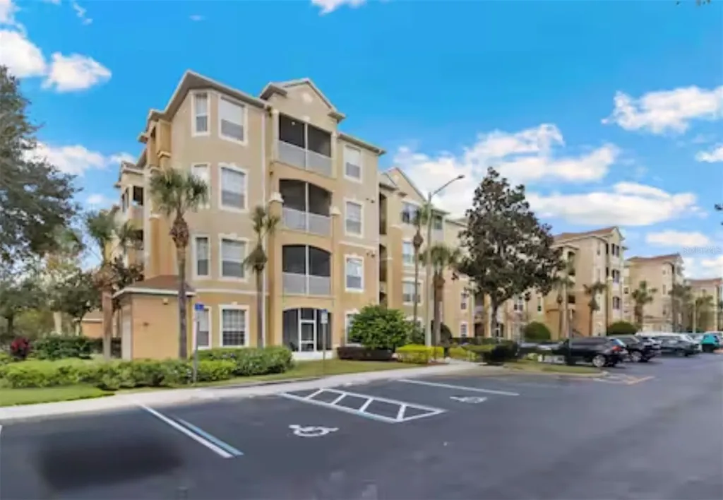 2774 Almaton Loop Kissimmee FL 34747