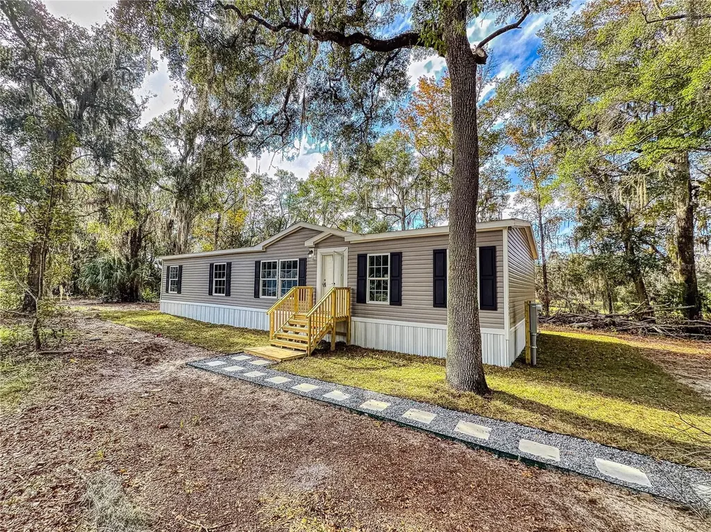 4300 NE 175th Street Road Citra FL 32113