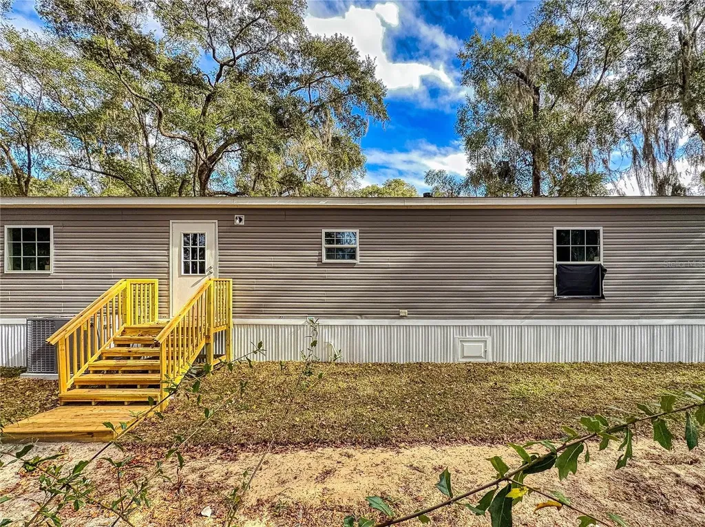 4300 NE 175th Street Road Citra FL 32113