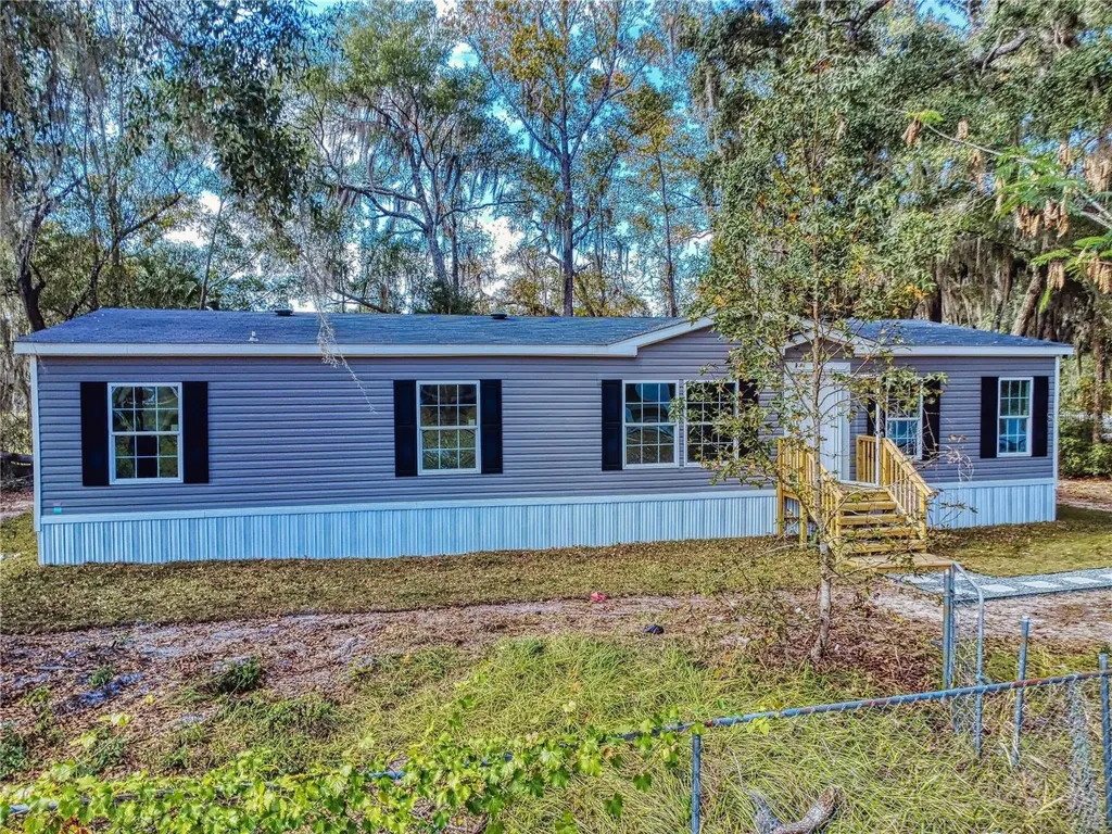4300 NE 175th Street Road Citra FL 32113