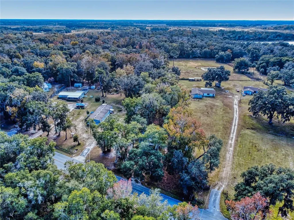 4300 NE 175th Street Road Citra FL 32113