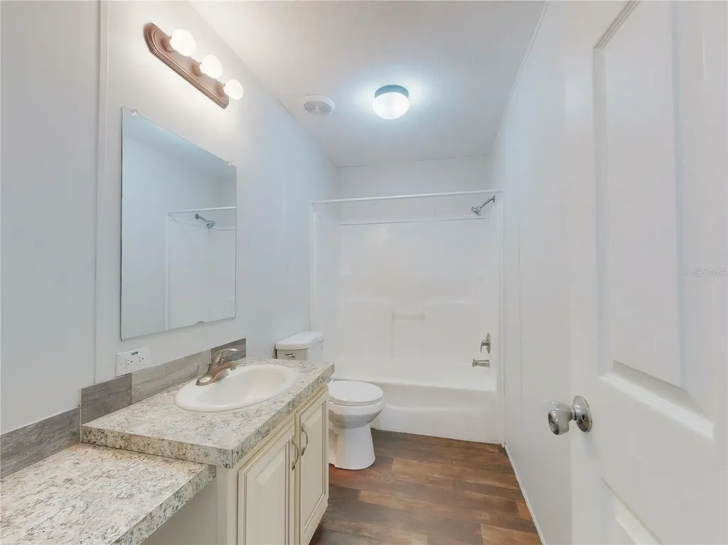 4300 NE 175th Street Road Citra FL 32113