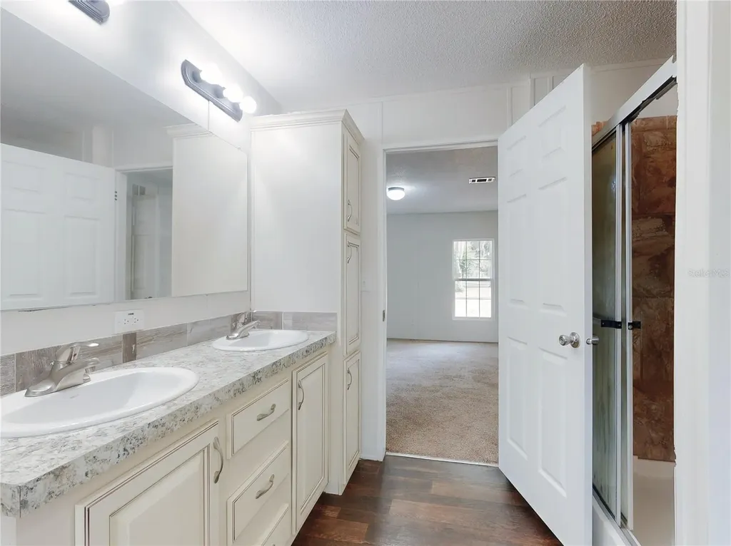 4300 NE 175th Street Road Citra FL 32113