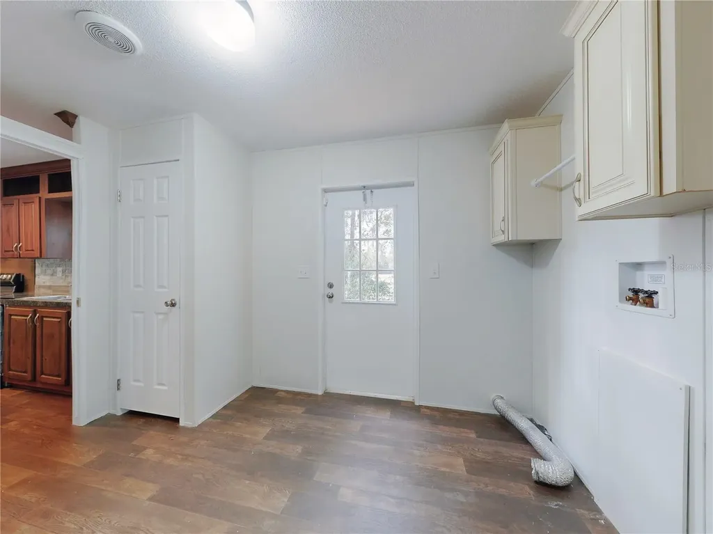 4300 NE 175th Street Road Citra FL 32113