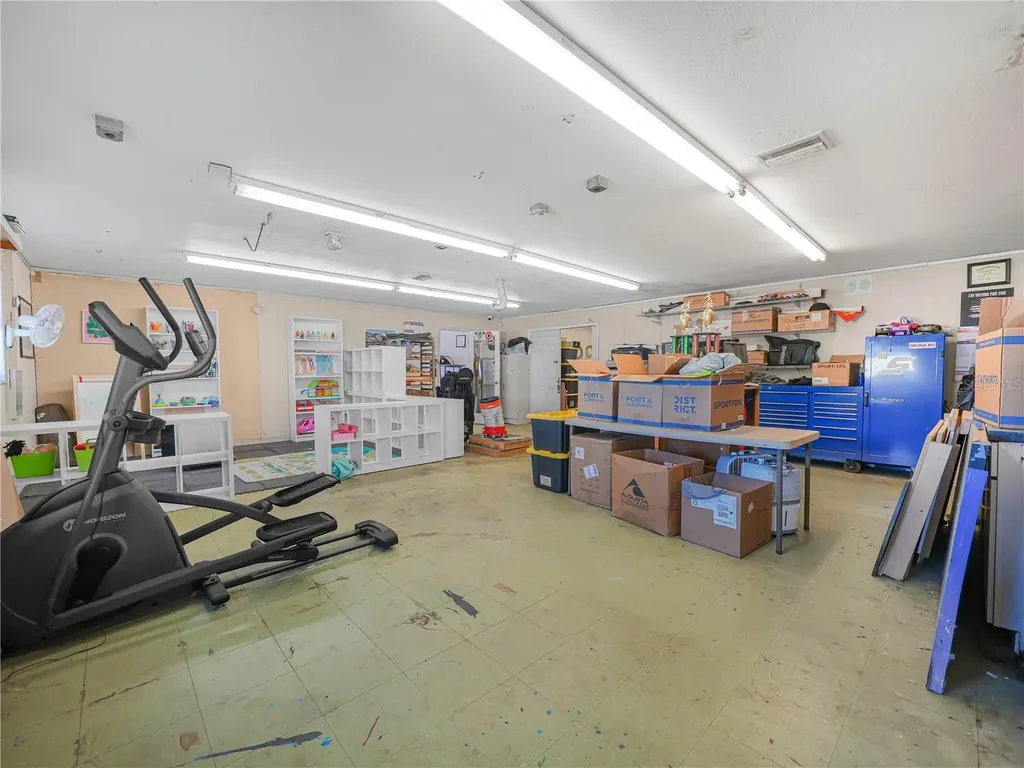 109 N 3rd Street Eagle Lake FL 33839