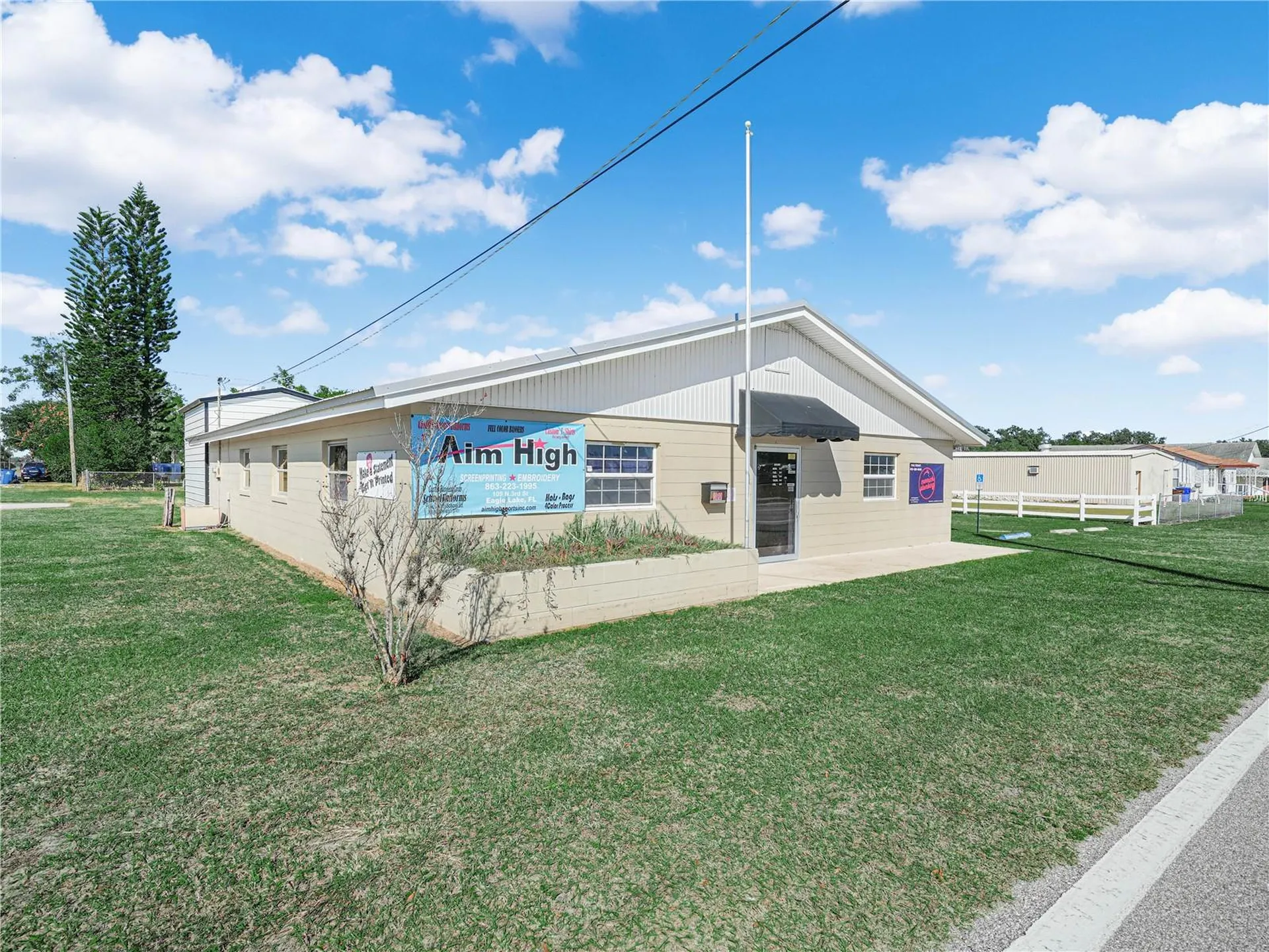 109 N 3rd Street Eagle Lake FL 33839