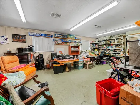 109 N 3rd Street Eagle Lake FL 33839