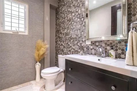 38-39 Shell Castle Humacao PR 00791