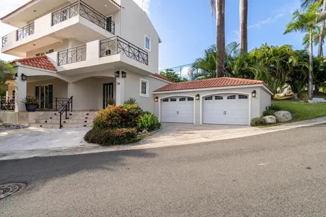 38-39 Shell Castle Humacao PR 00791