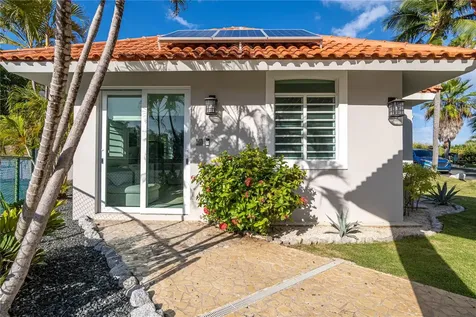 38-39 Shell Castle Humacao PR 00791
