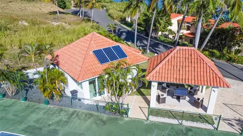 38-39 Shell Castle Humacao PR 00791