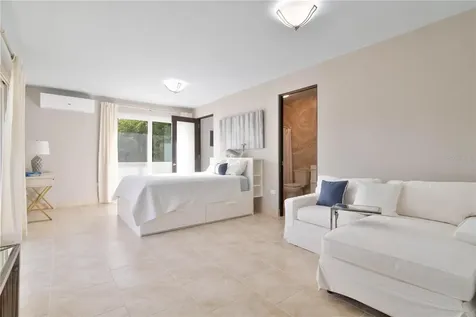 38-39 Shell Castle Humacao PR 00791