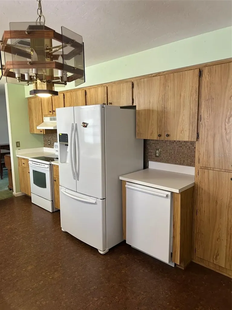 200 S Desoto Street Beverly Hills FL 34465