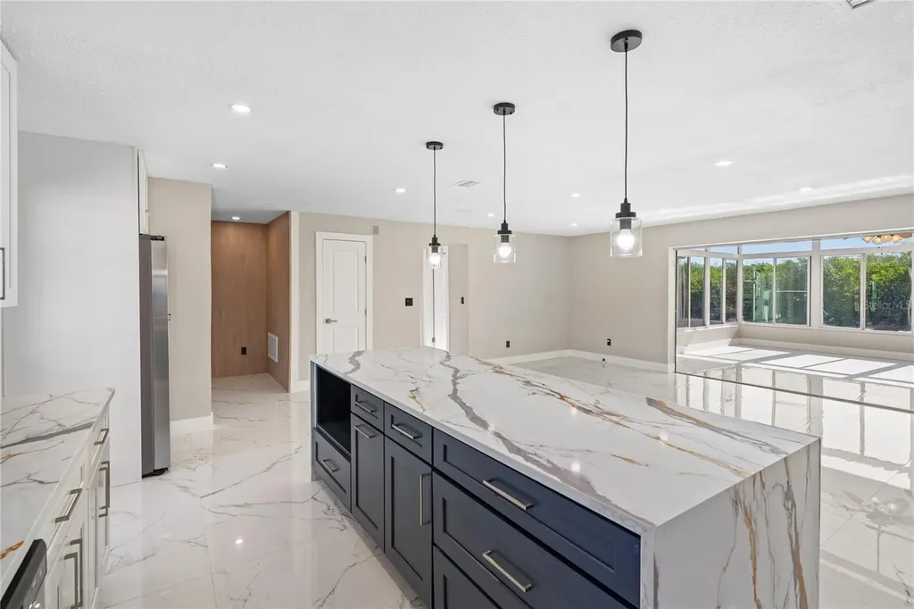 1992 Arvis Circle E Clearwater FL 33764