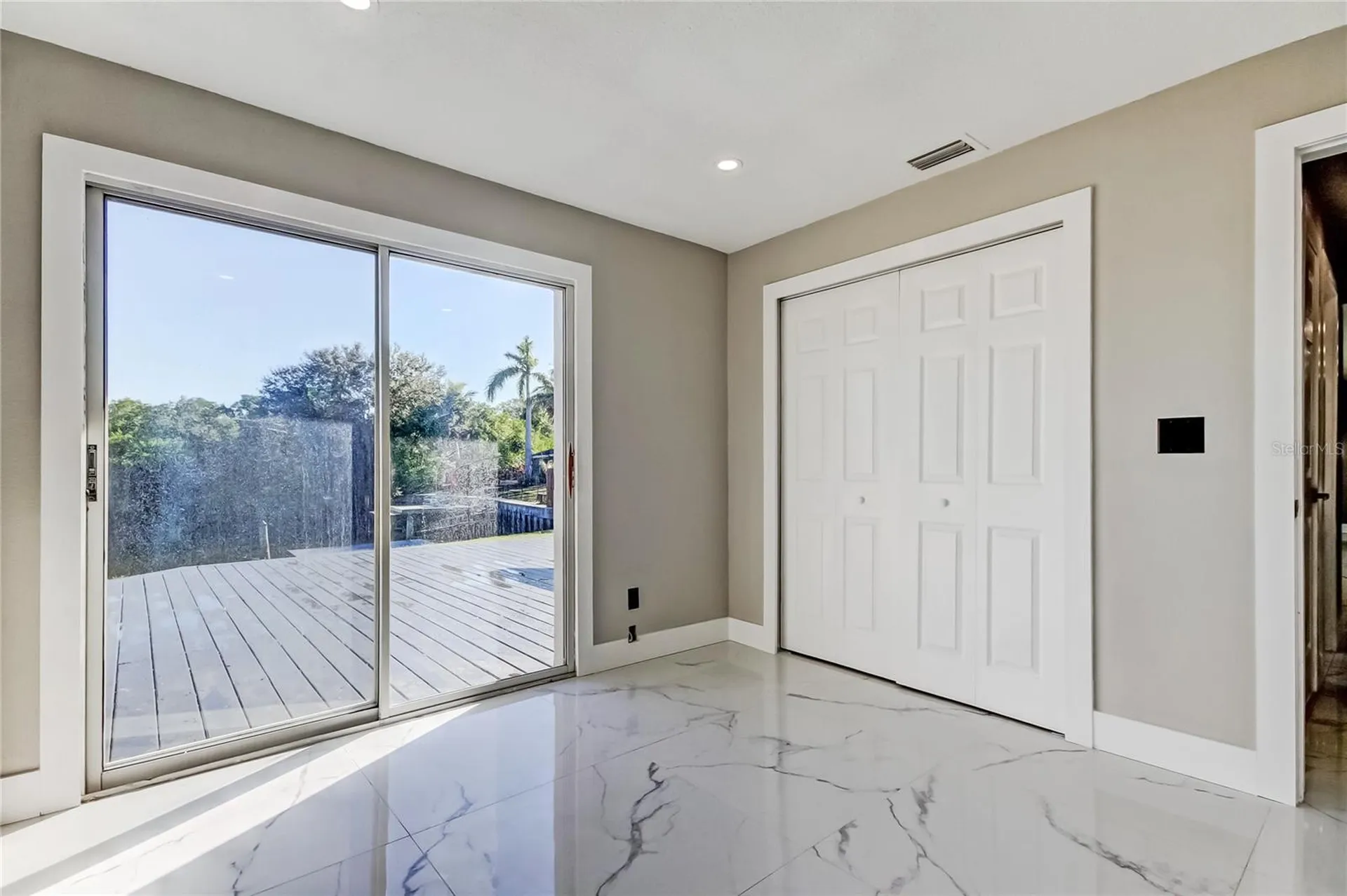1992 Arvis Circle E Clearwater FL 33764