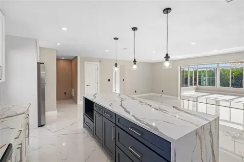 1992 Arvis Circle E Clearwater FL 33764