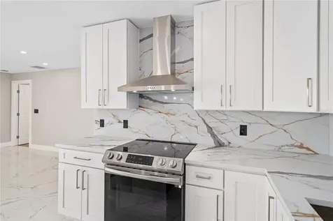 1992 Arvis Circle E Clearwater FL 33764