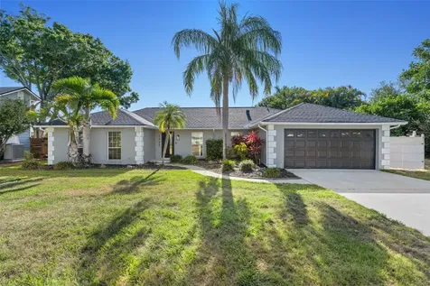 1992 Arvis Circle E Clearwater FL 33764