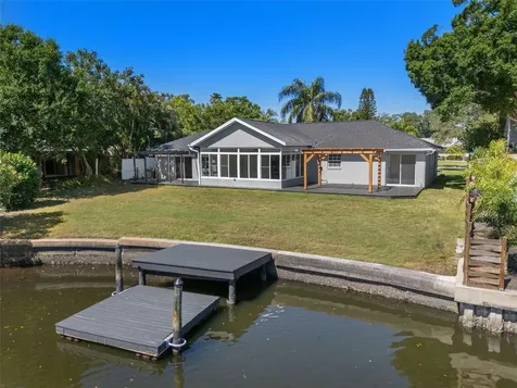 1992 Arvis Circle E Clearwater FL 33764