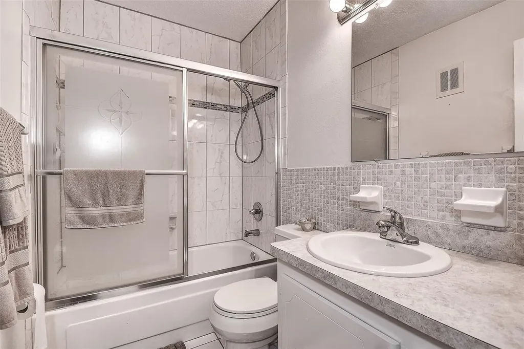 3010 59th Street S Gulfport FL 33707