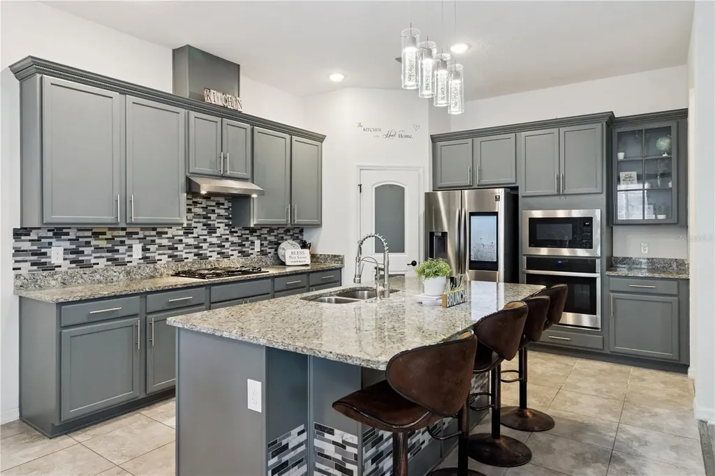 2264 Emerald Springs Drive Apopka FL 32712