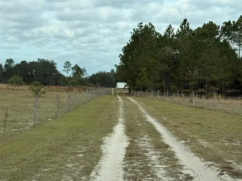 29605 Fullerville Road Deland FL 32720