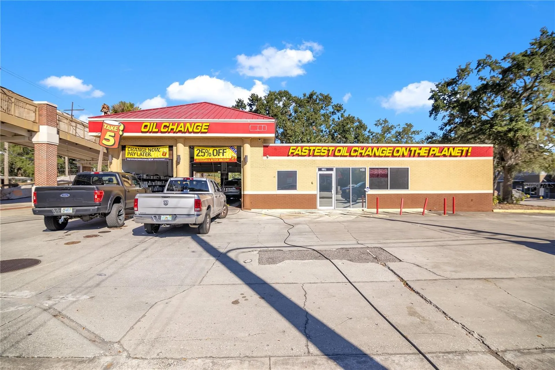 215 E Main Street Apopka FL 32703