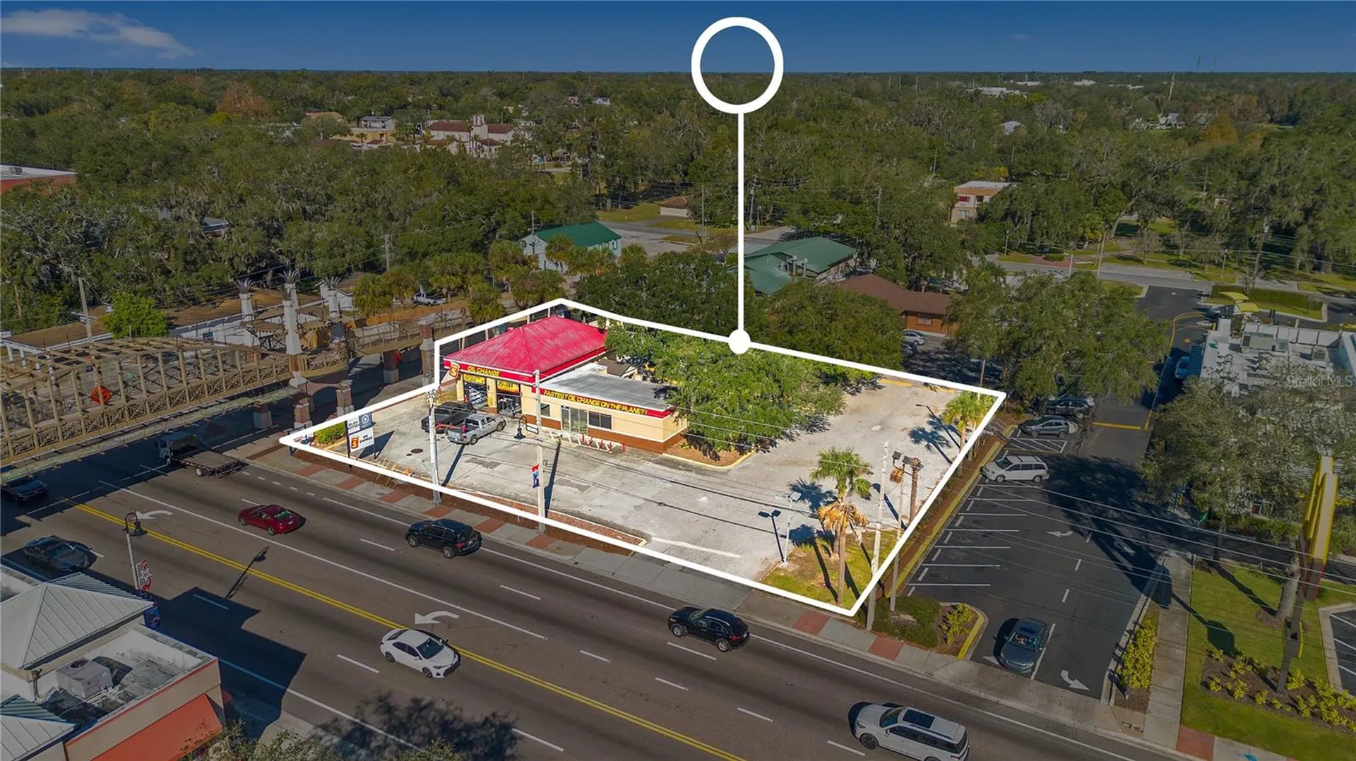 215 E Main Street Apopka FL 32703