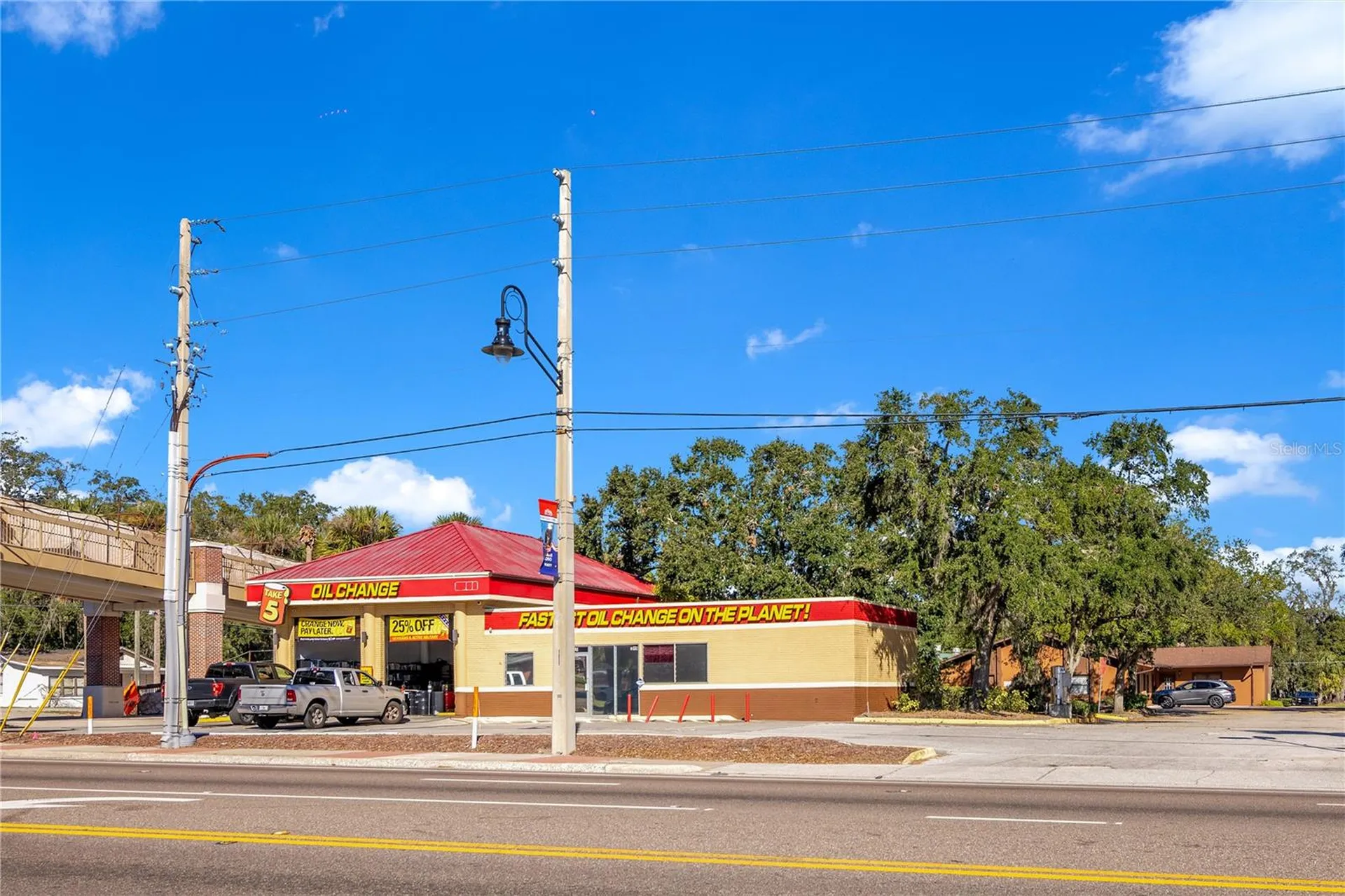 215 E Main Street Apopka FL 32703
