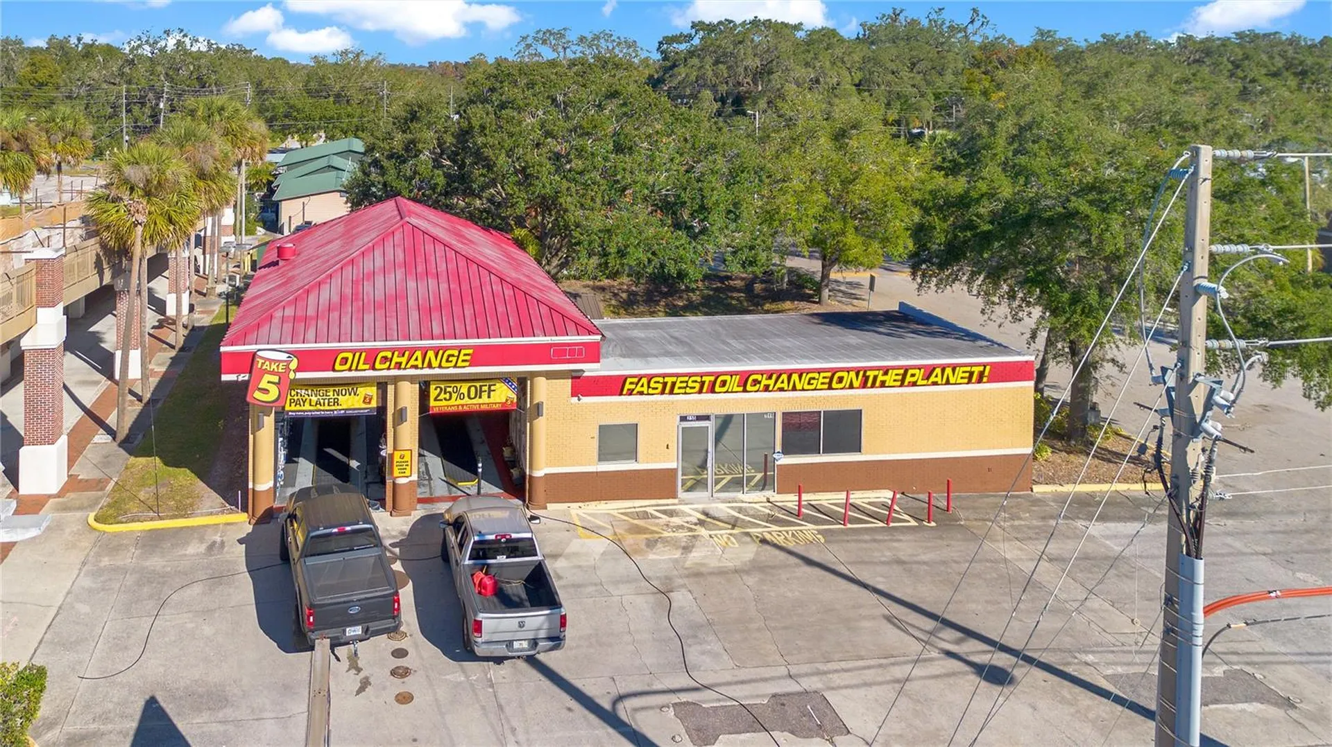 215 E Main Street Apopka FL 32703